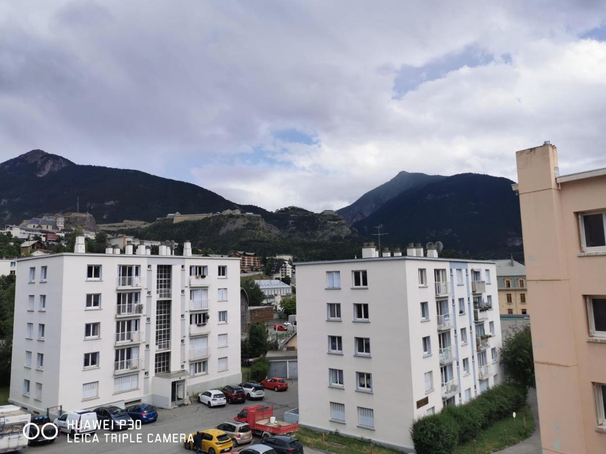 T2 Cosy Proche Des Pistes Apartment Briancon  Exterior photo
